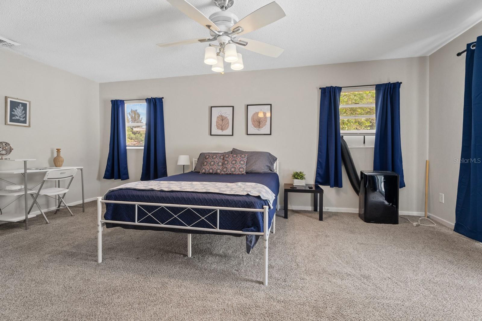 SOUTH ROY SHORES - Residential