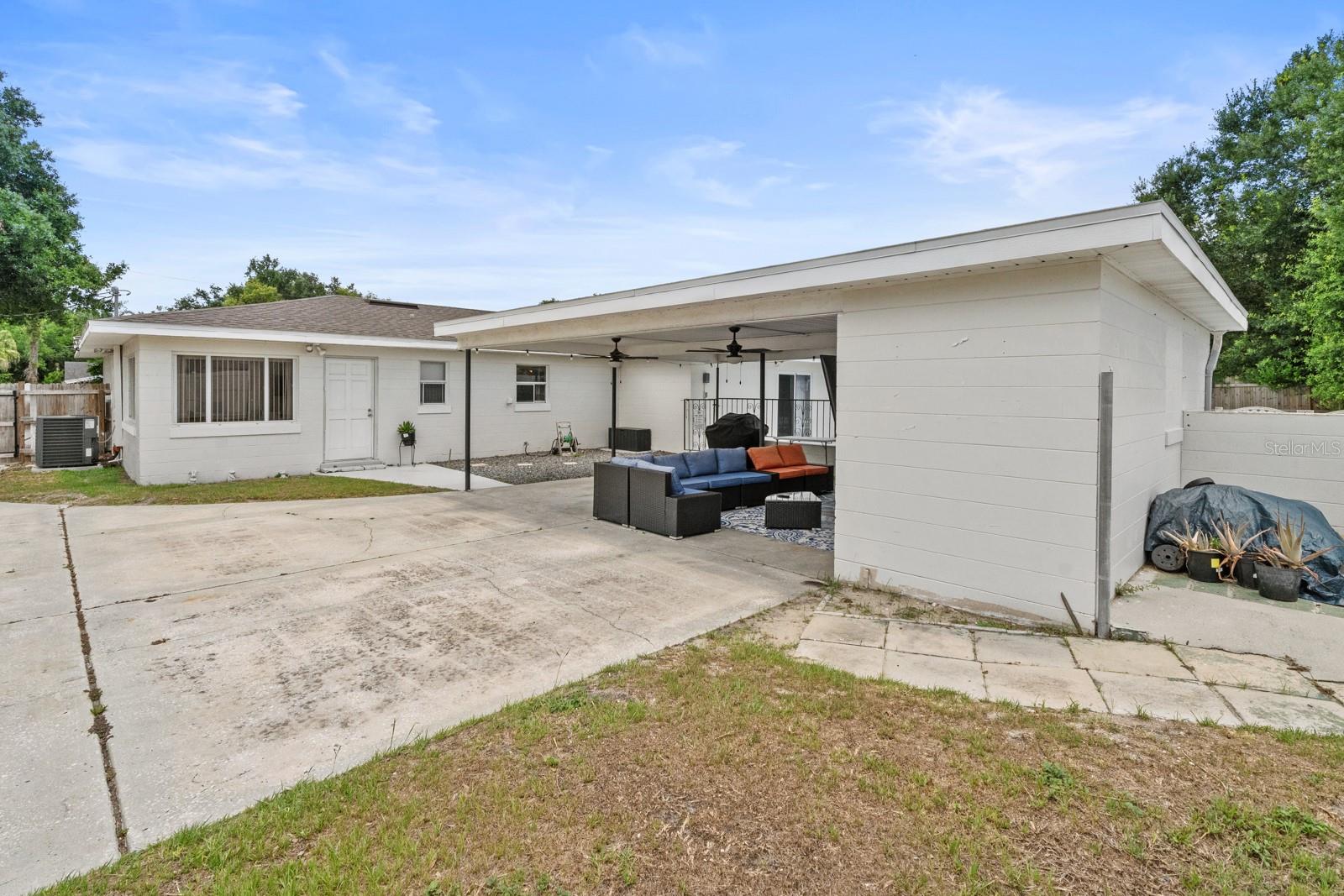SOUTH ROY SHORES - Residential