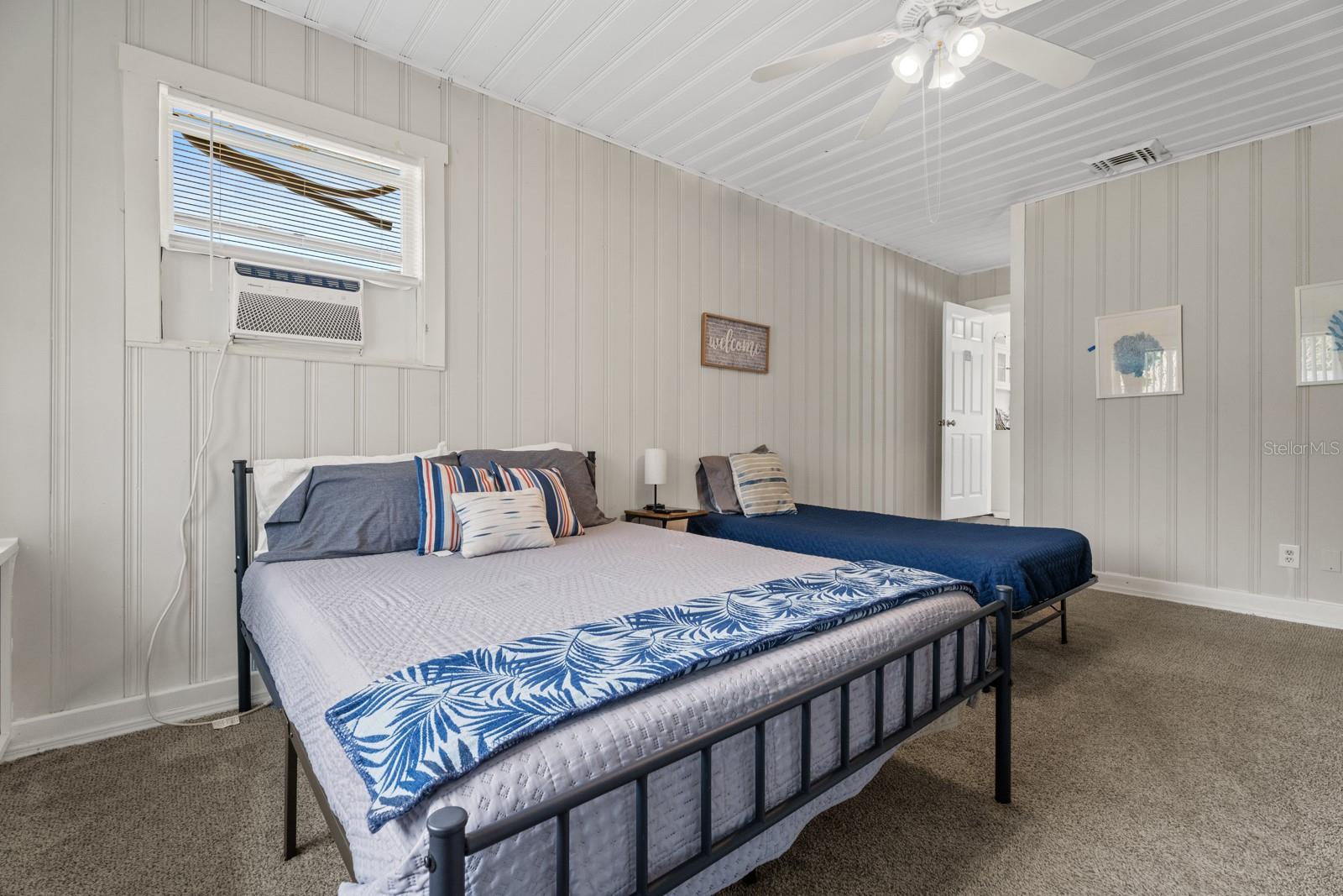 SOUTH ROY SHORES - Residential
