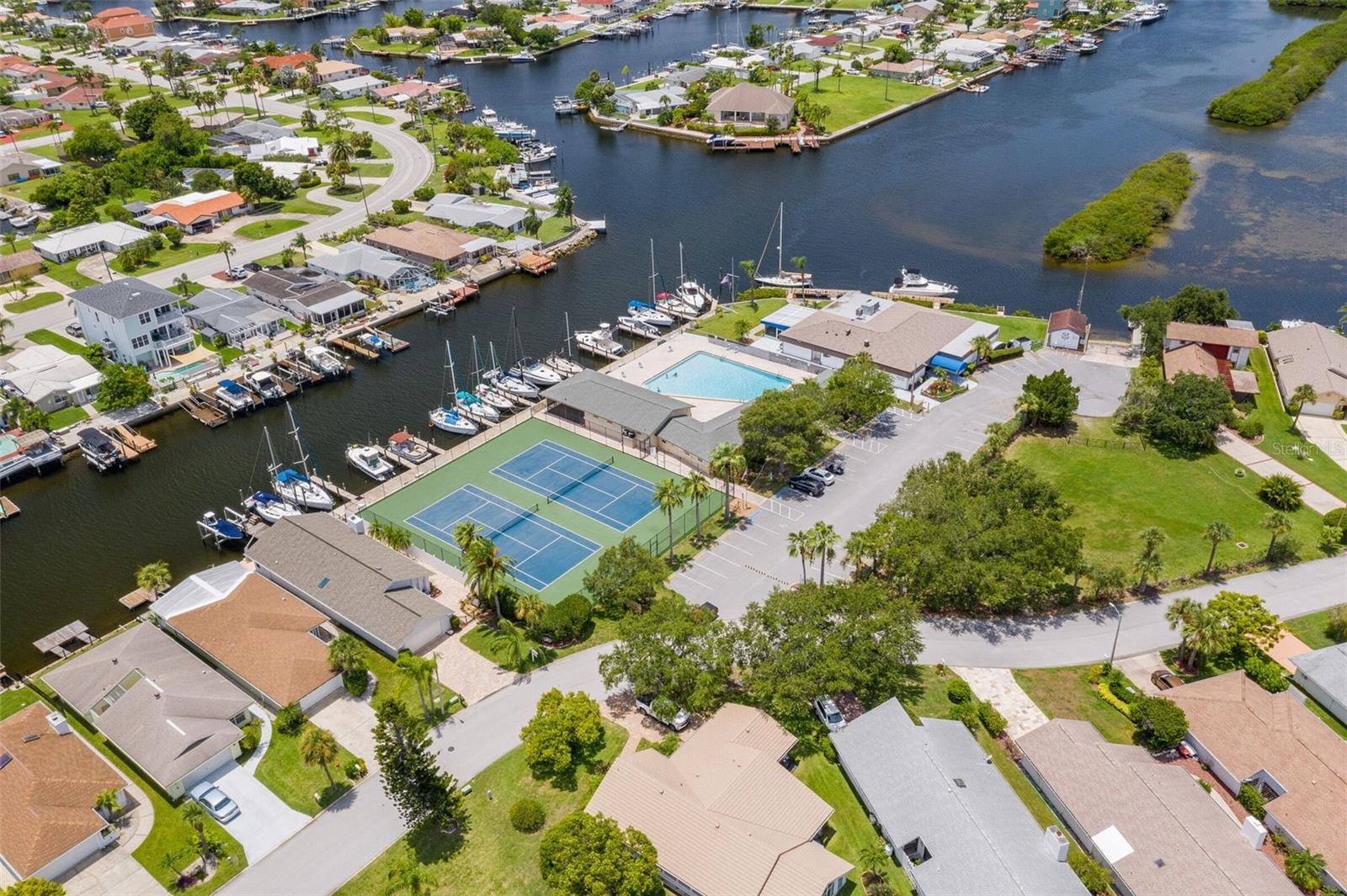 GULF HARBORS WOODLANDS - Residential Lease
