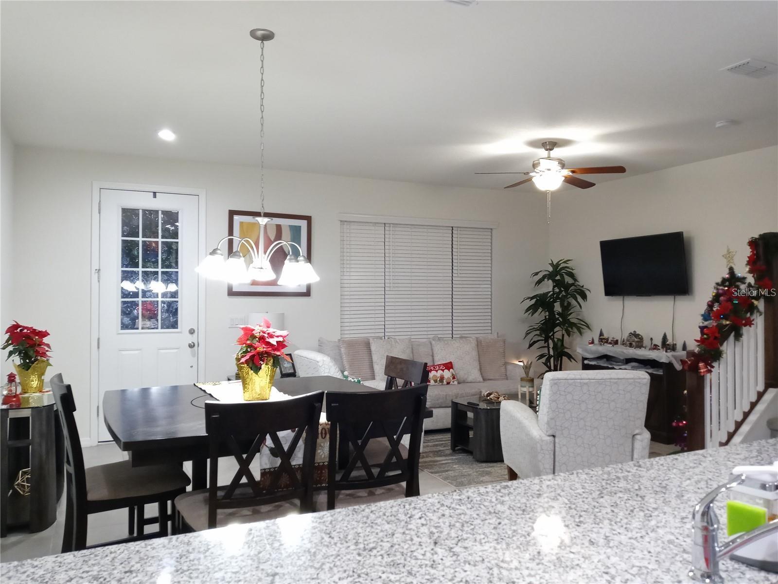 TAPESTRY - Residential Lease