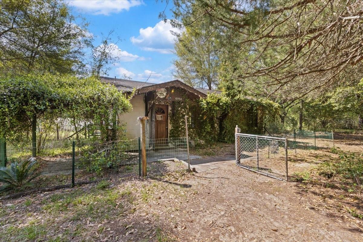 SMALL FARMS - Residential