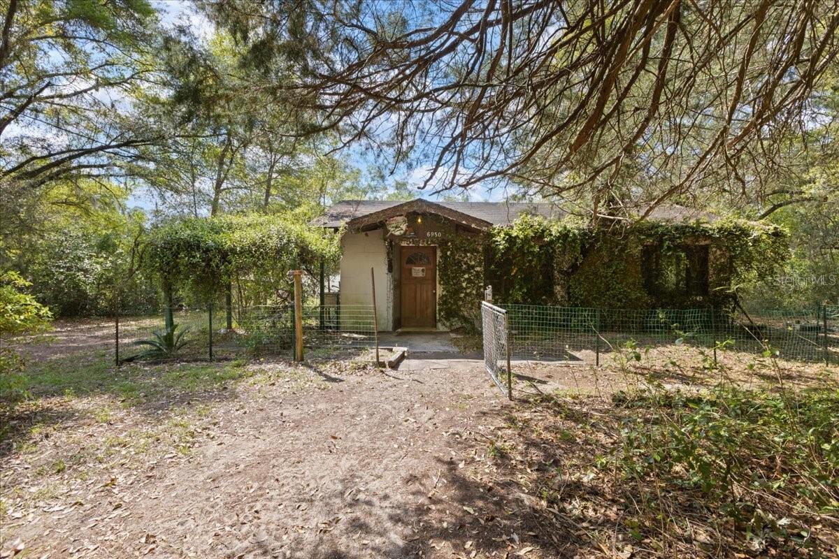 SMALL FARMS - Residential