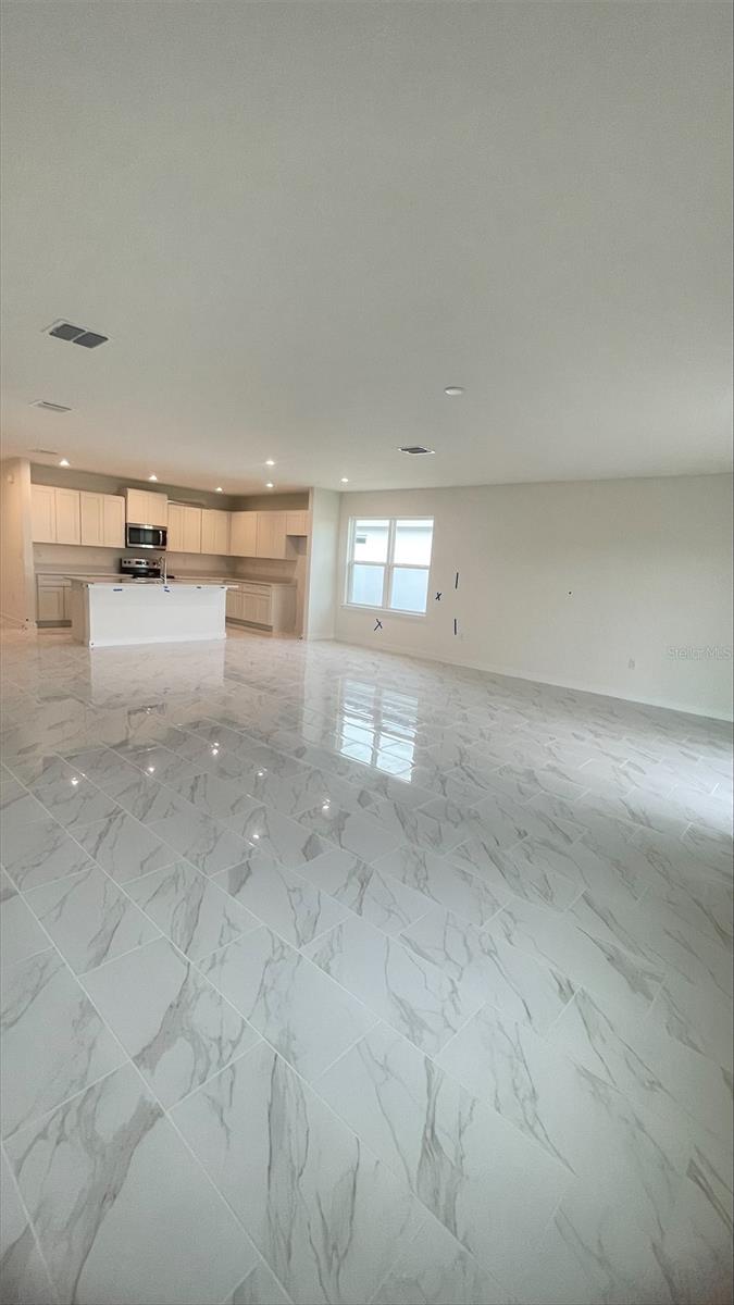2009 STONE WALL COURT