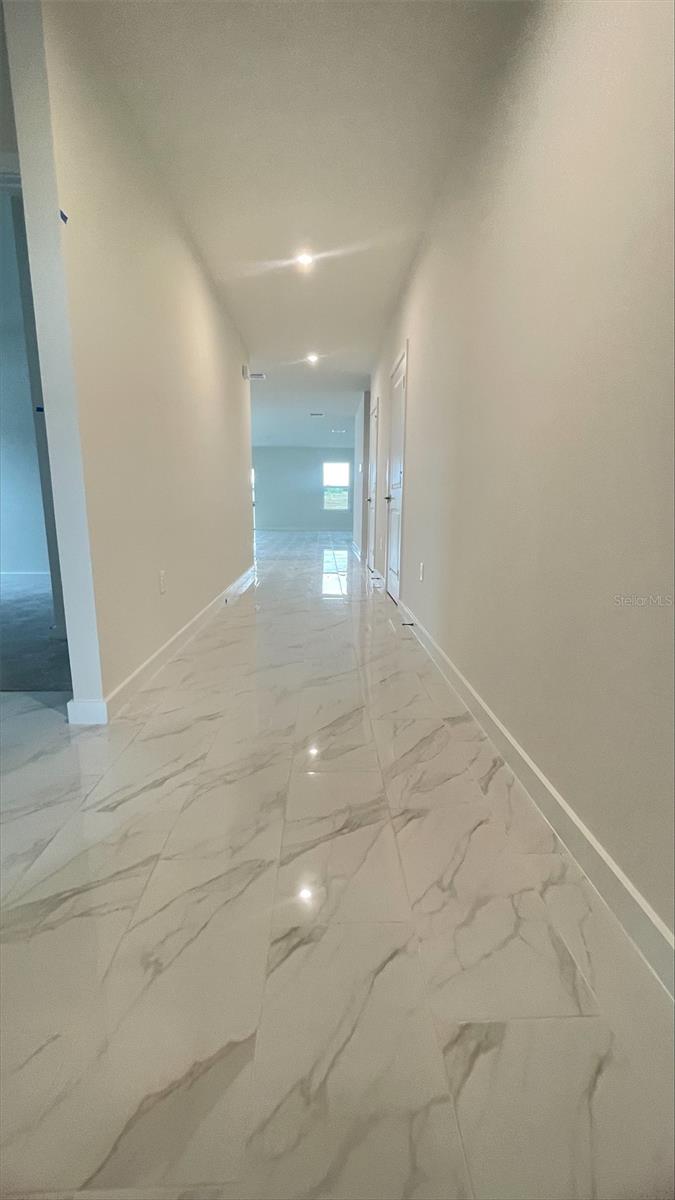 2009 STONE WALL COURT