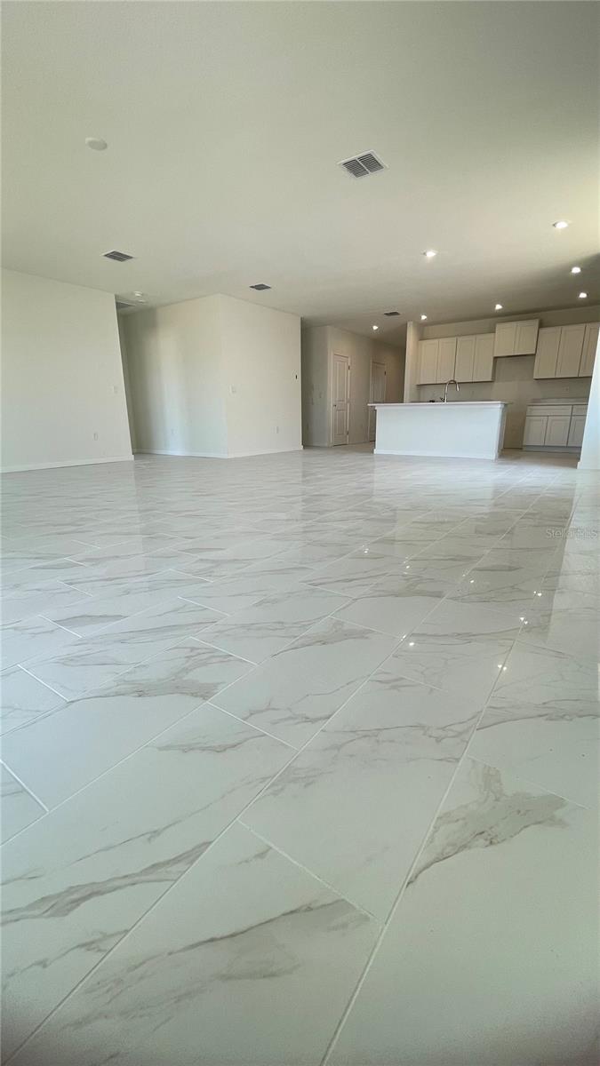 2009 STONE WALL COURT