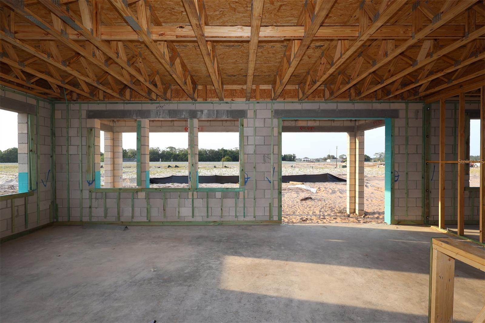 5284 HIGH LINE DRIVE