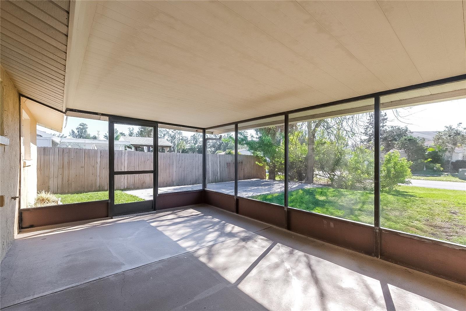 SEA PINES UNIT 3 - Residential Lease