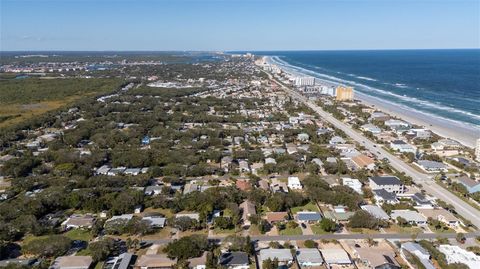 A home in NEW SMYRNA BEACH