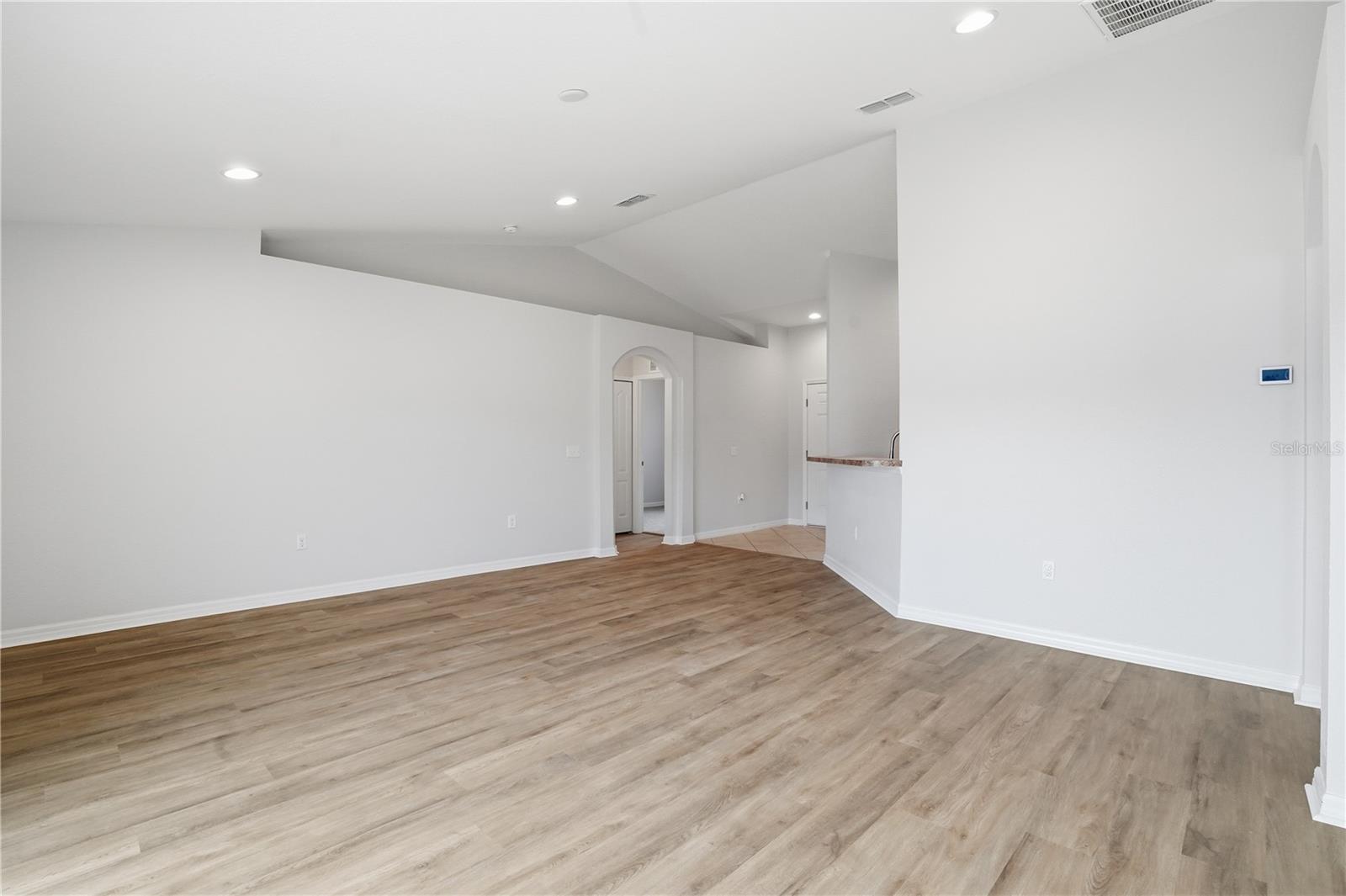 MAGNOLIA PRESERVE PH 4 - Residential