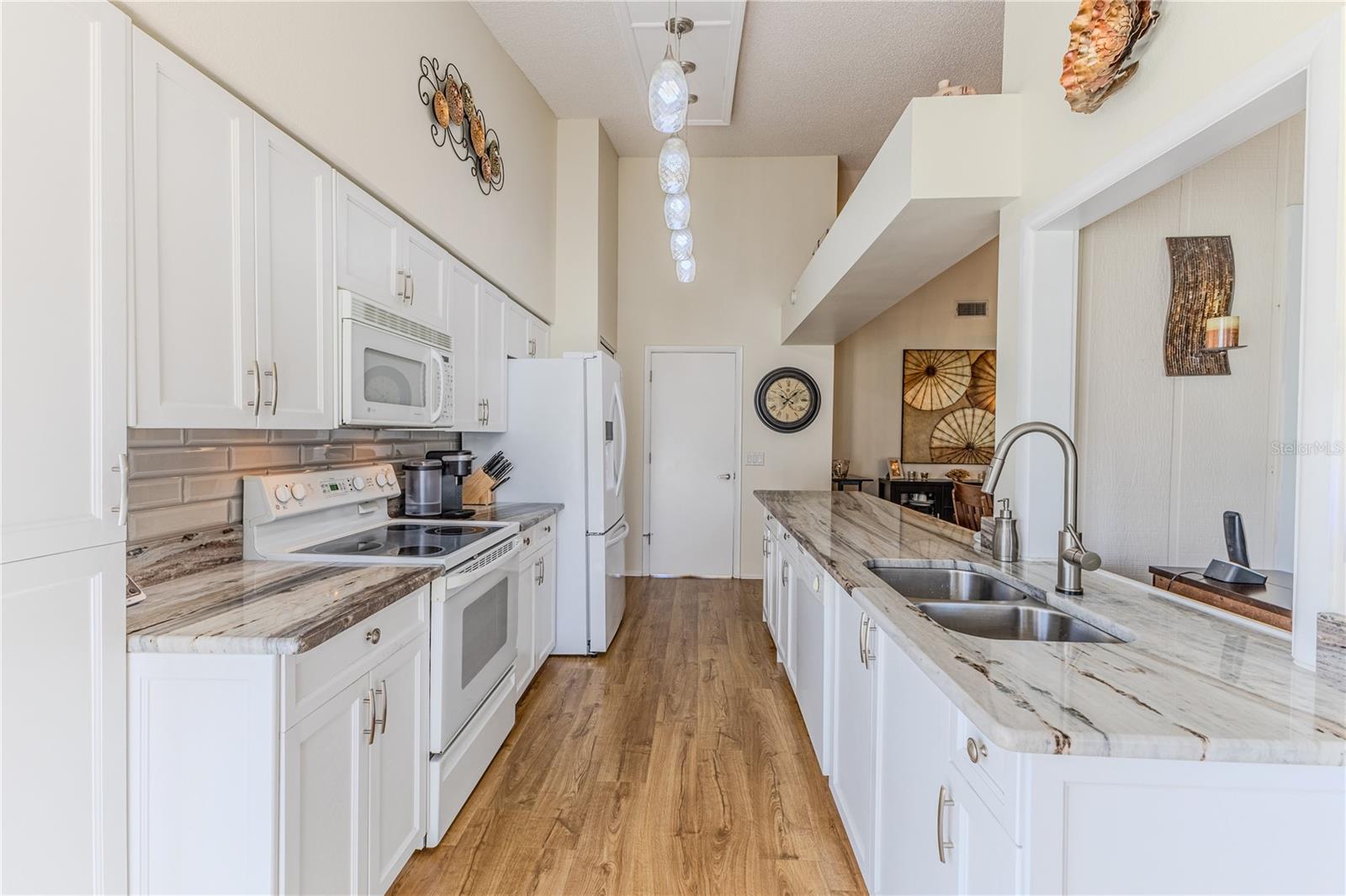 TIMBER PINES - Residential