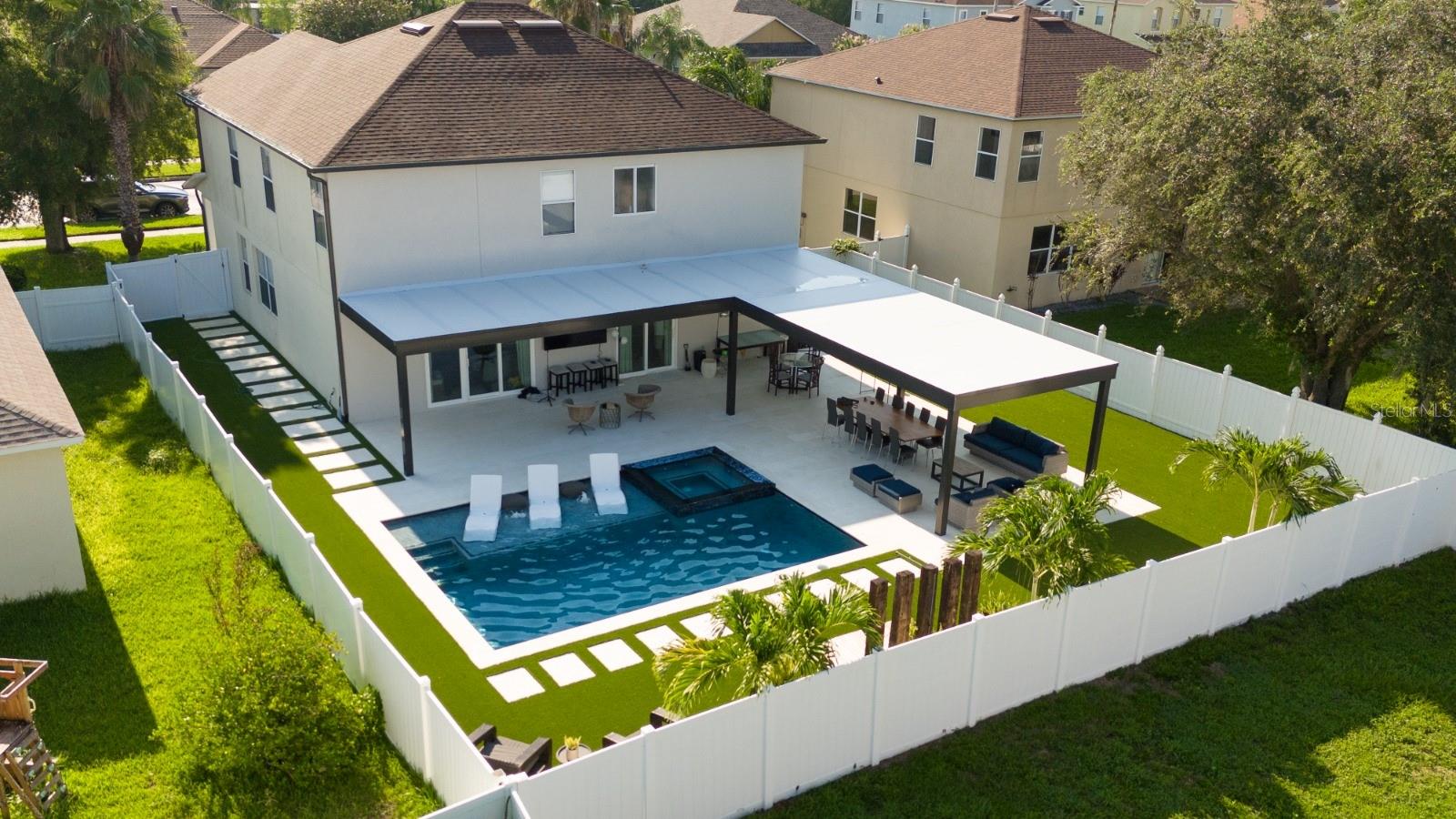 526 FIRST CAPE CORAL DRIVE