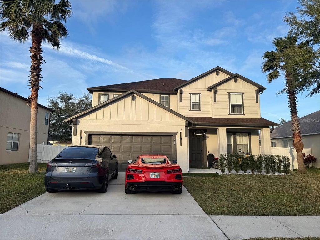 Photo of 526 First Cape Coral Drive, Winter Garden, FL 34787 (MLS # O6438786)