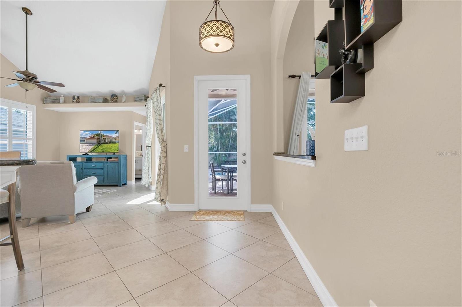 TIERRA VERDE LANDMARK - Residential