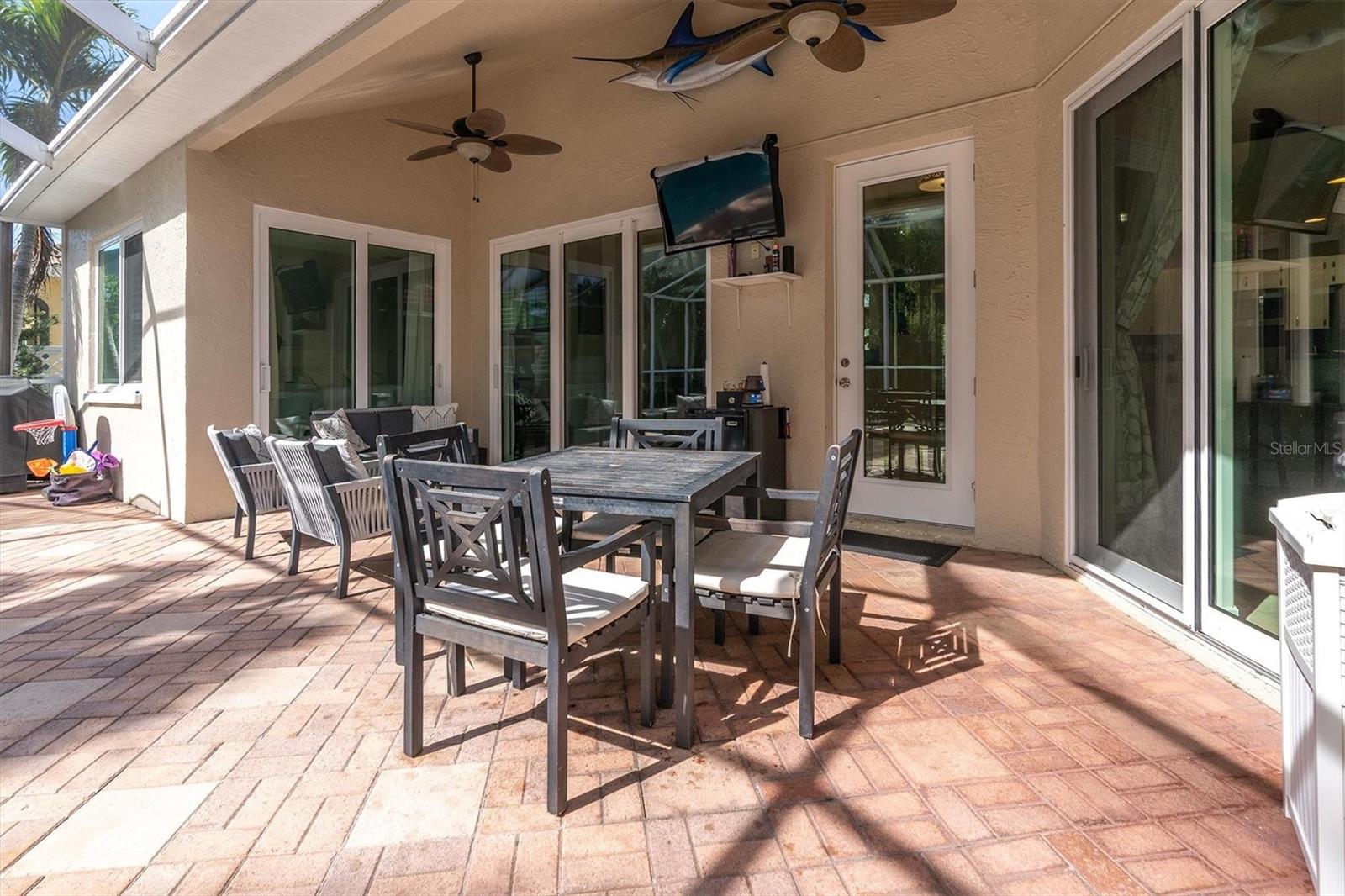 TIERRA VERDE LANDMARK - Residential