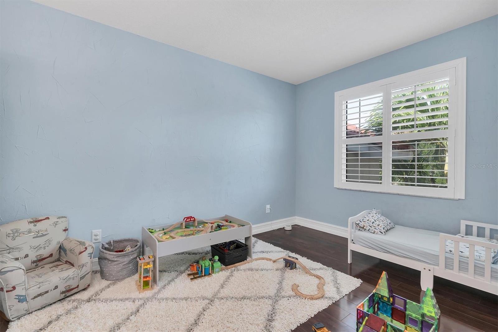 TIERRA VERDE LANDMARK - Residential