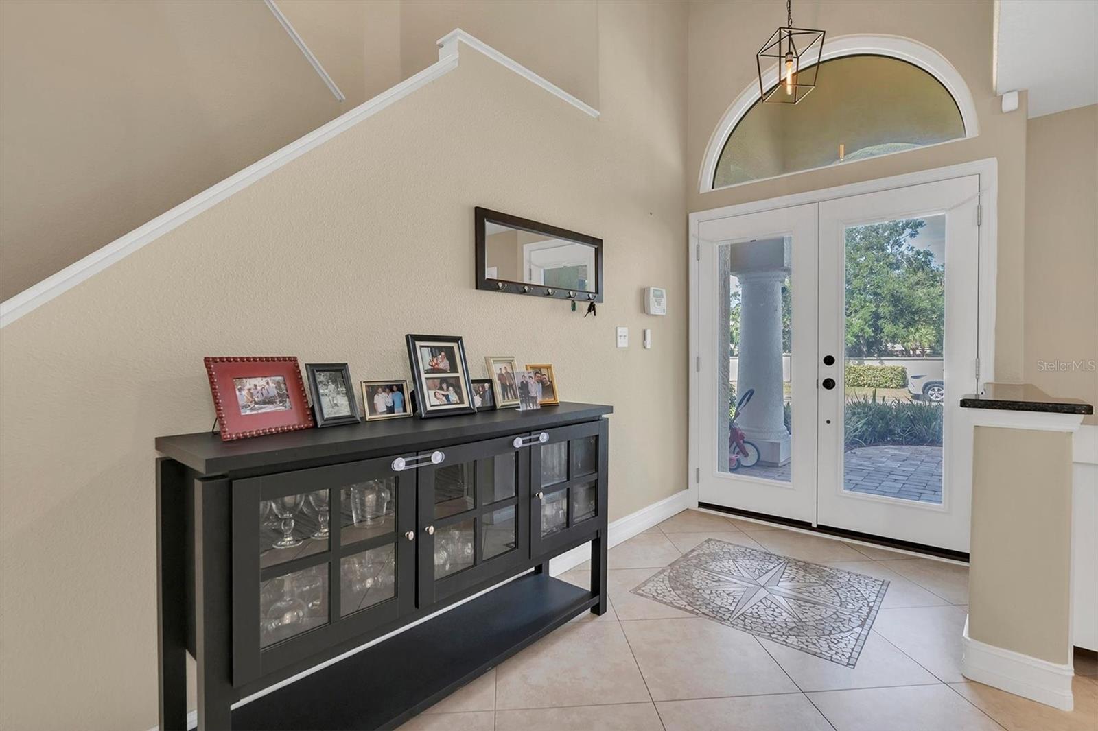 906 LANDMARK CIRCLE S