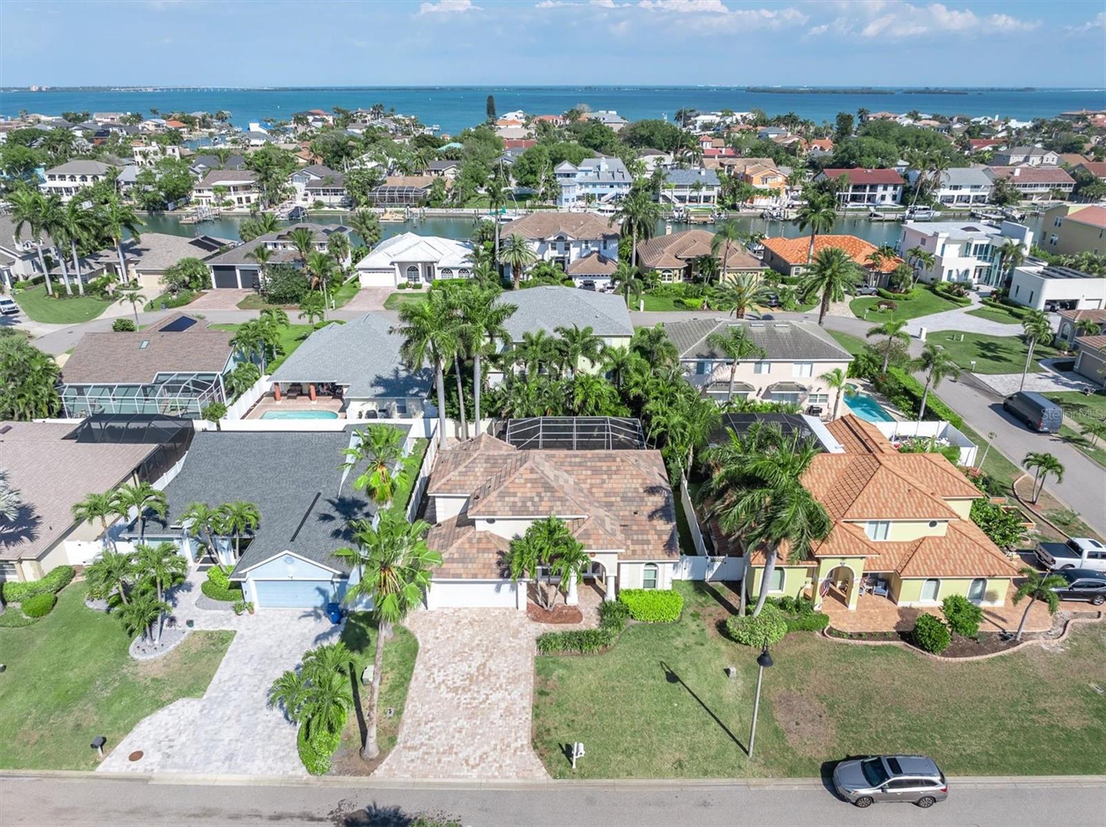 TIERRA VERDE LANDMARK - Residential