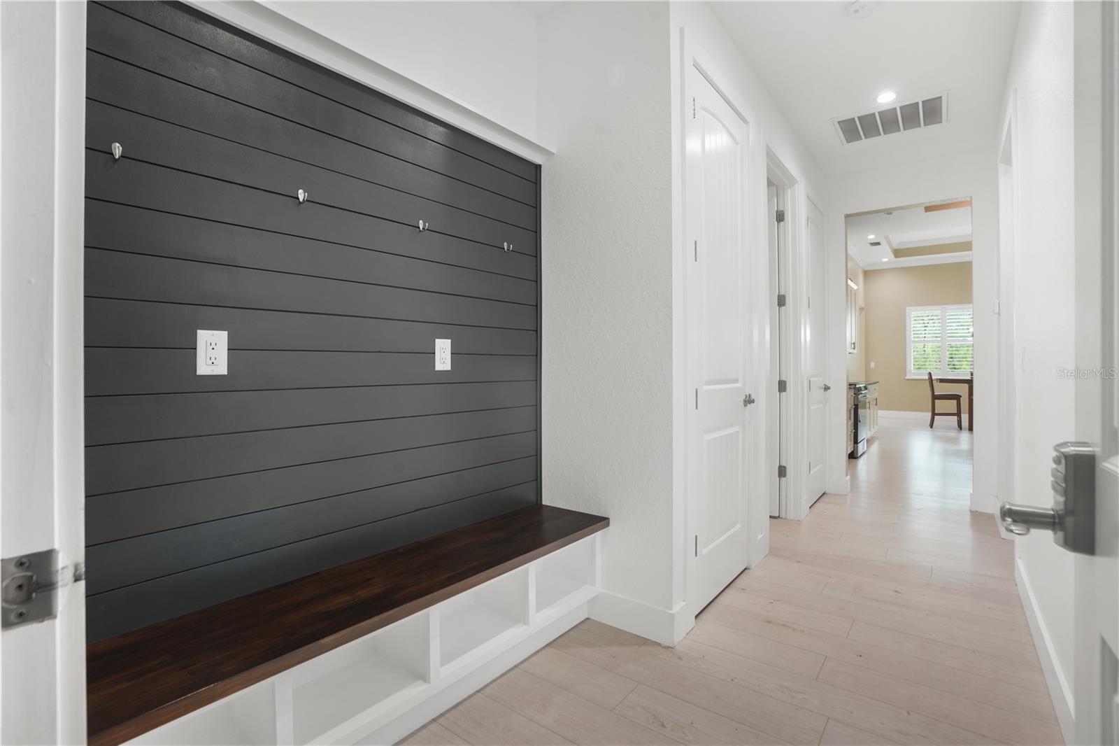 ROYAL HIGHLANDS - Residential