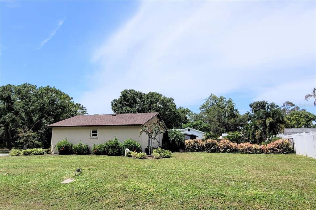 Photo of 3885 47th Street, Sarasota, FL 34235 (MLS # A4703965)