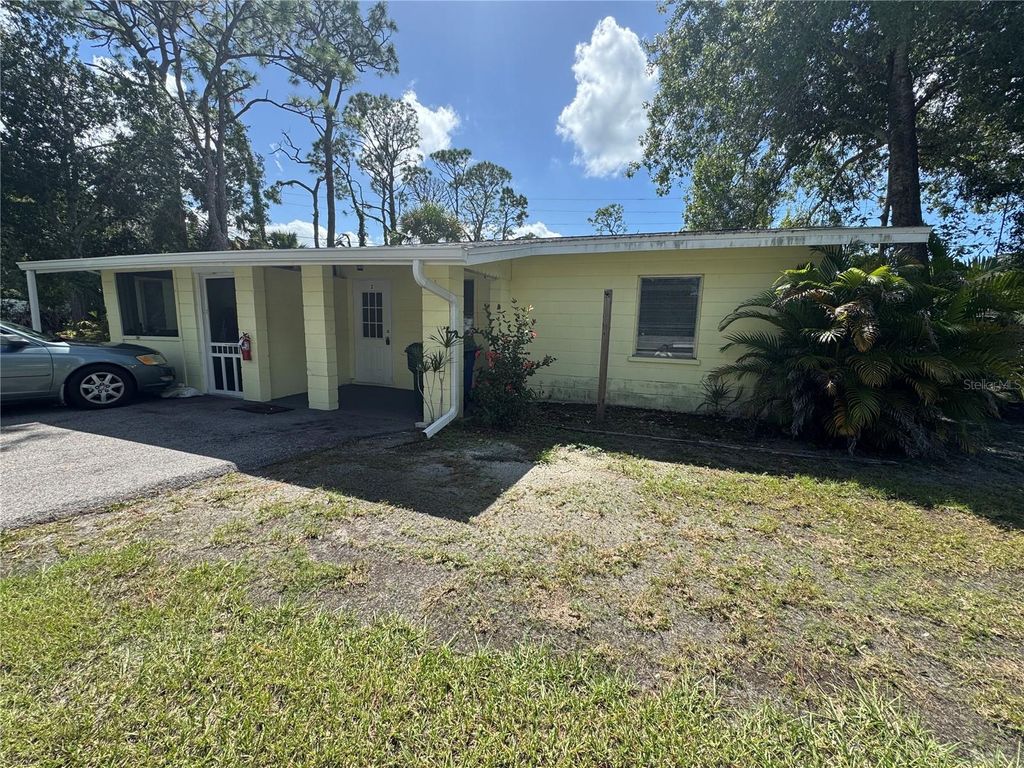 Photo of 242 Cedar Street #2, Englewood, FL 34223 (MLS # N6140918)