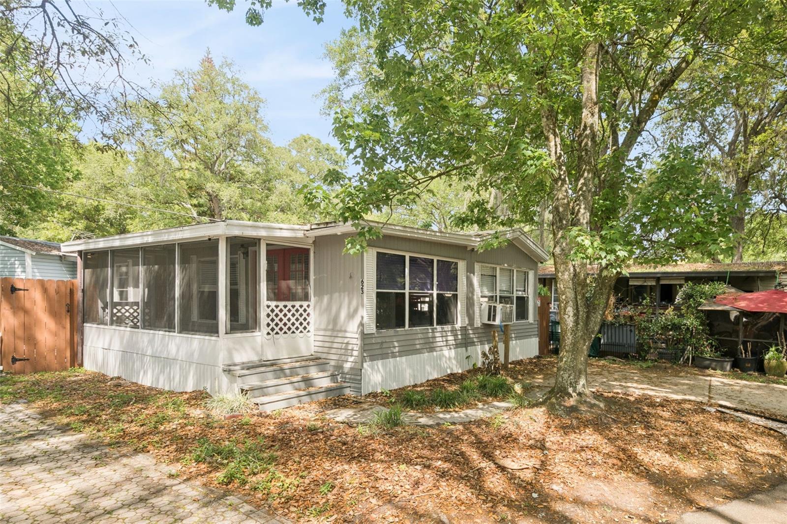 YOGI BEARS JELLYSTONE PARK CONDO - Residential Lease