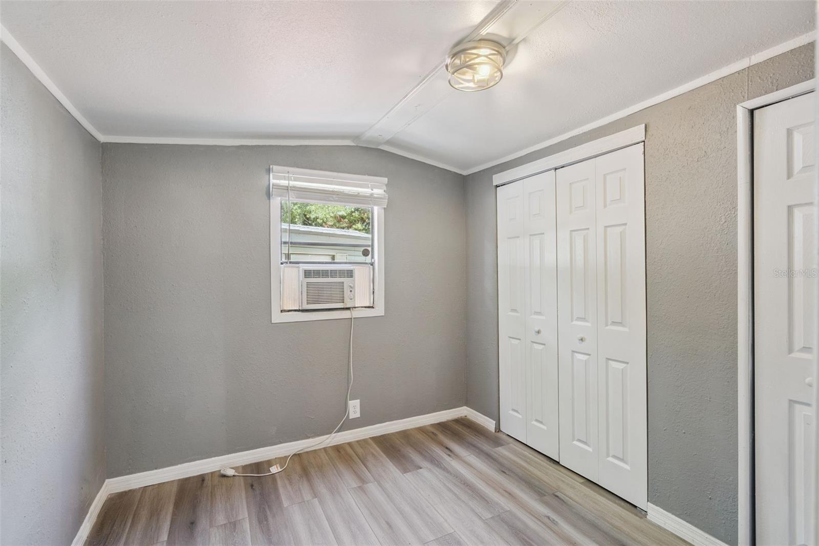 YOGI BEARS JELLYSTONE PARK CONDO - Residential Lease