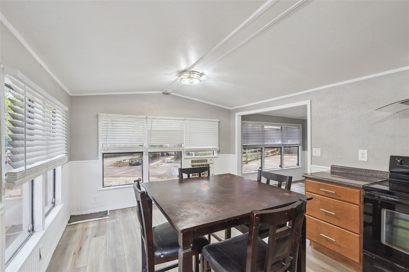 YOGI BEARS JELLYSTONE PARK CONDO - Residential Lease