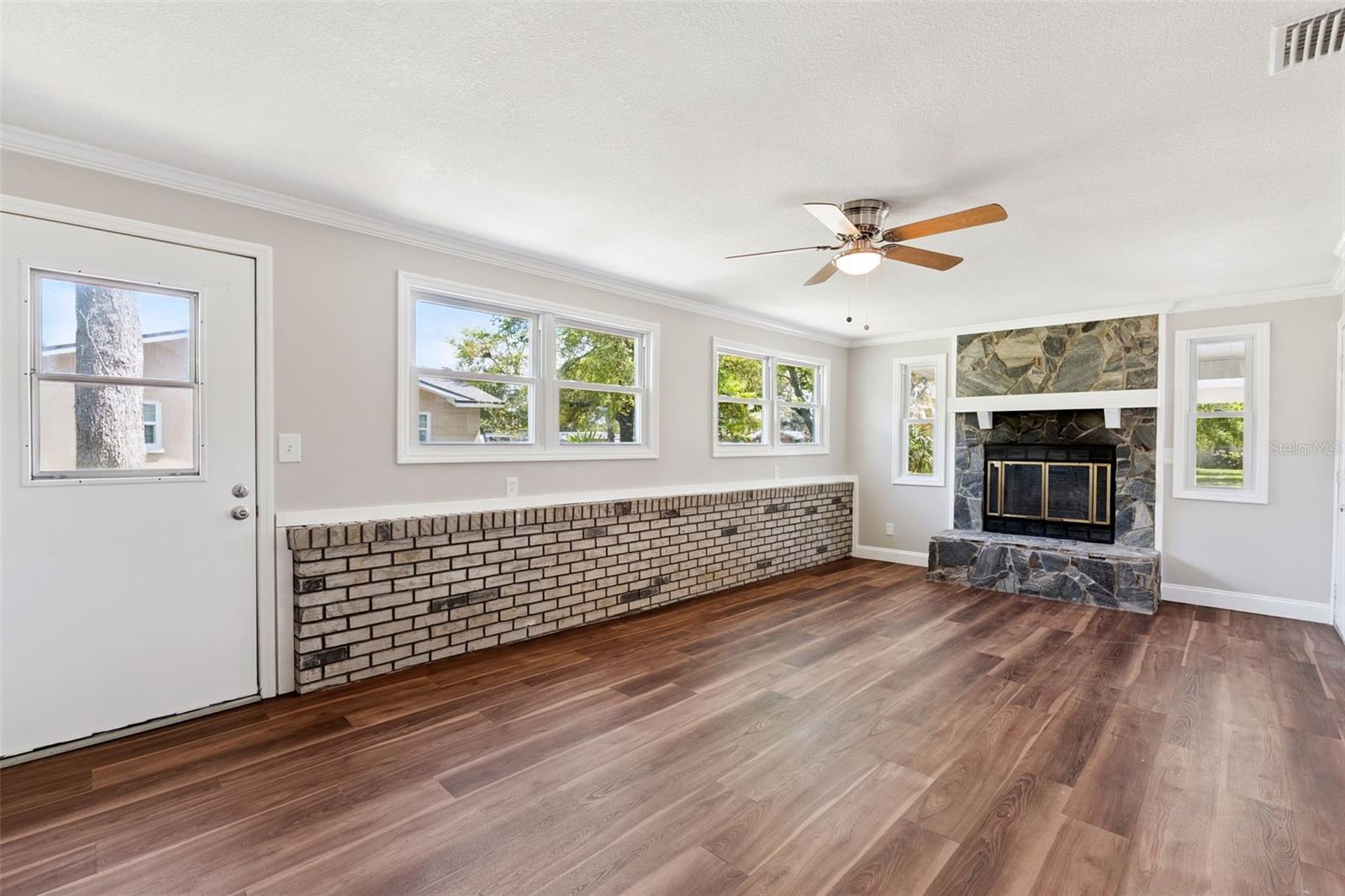 JAN PHYL VILLAGE - Residential