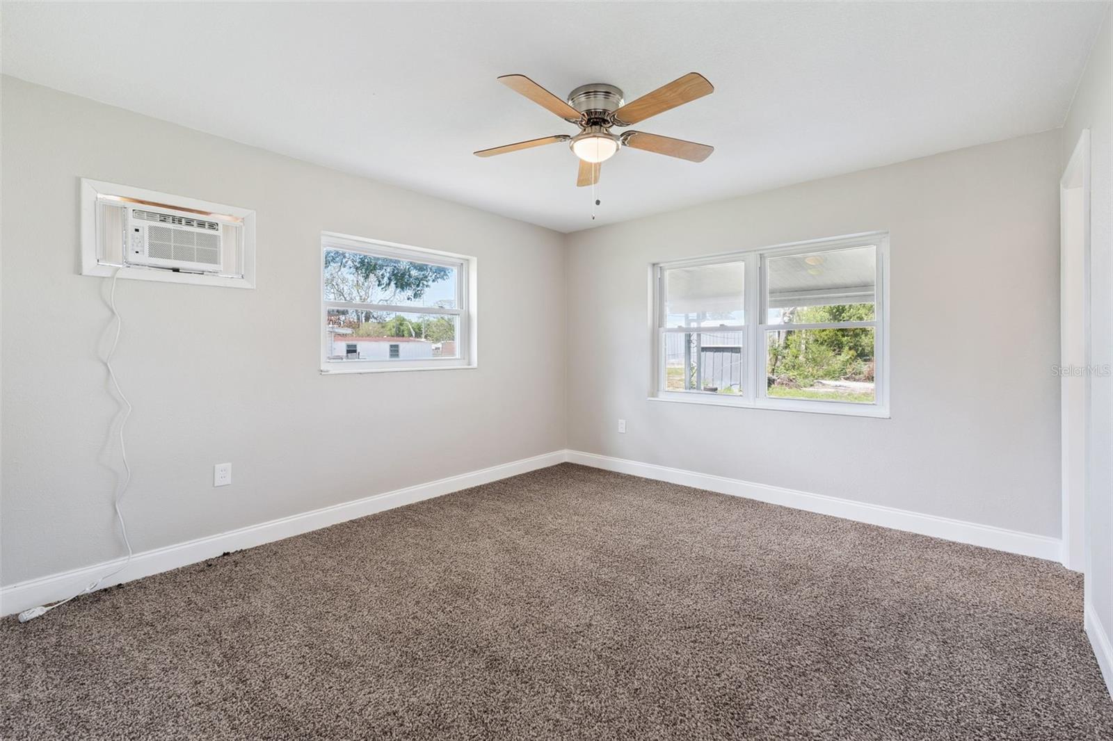 JAN PHYL VILLAGE - Residential