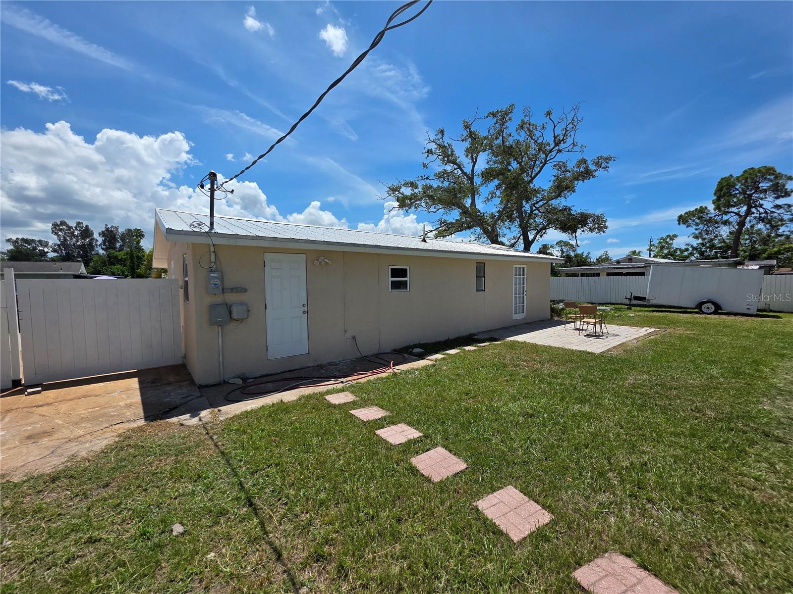 503 OLIVE AVENUE