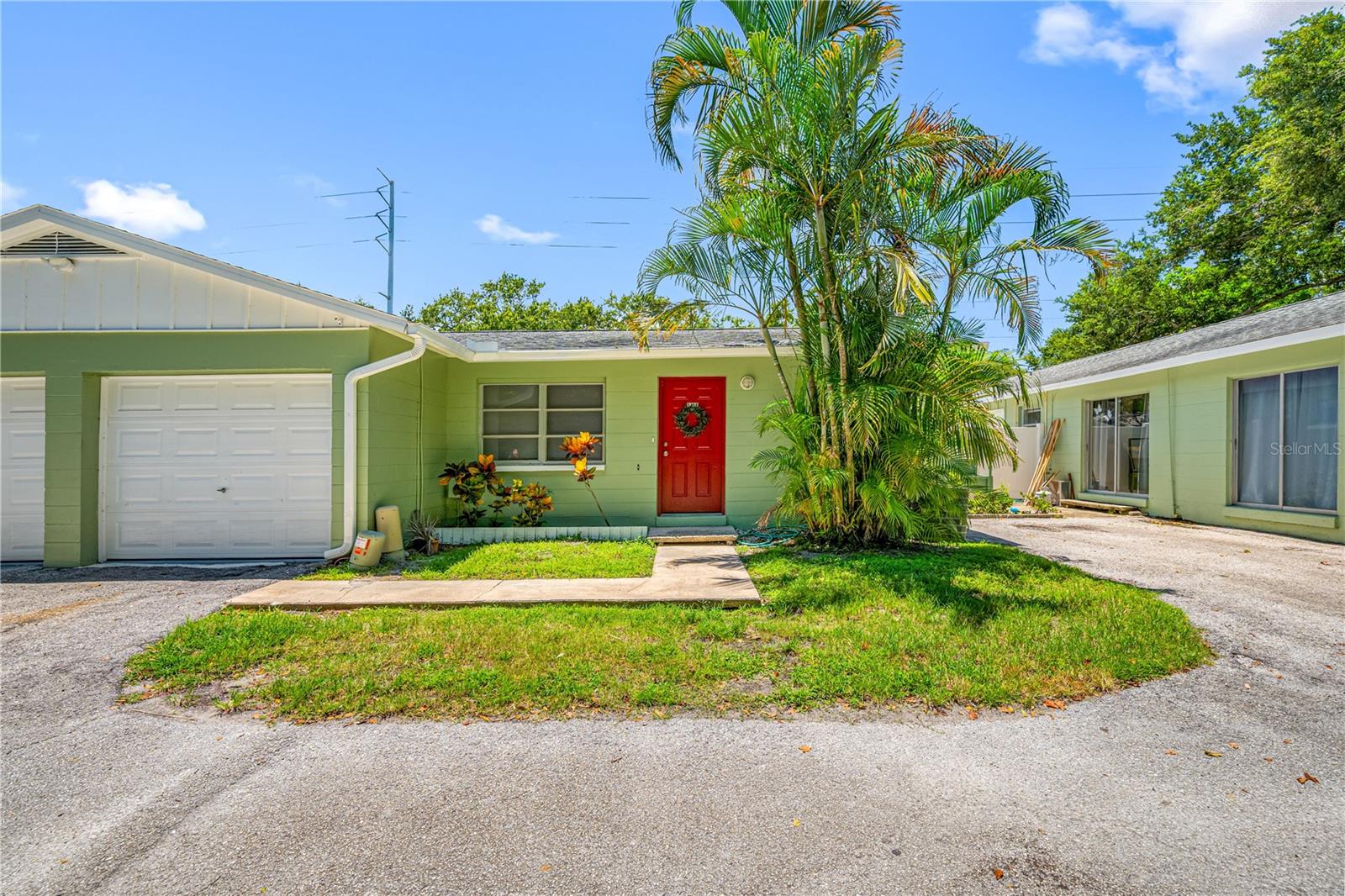 ACREAGE - Residential Income