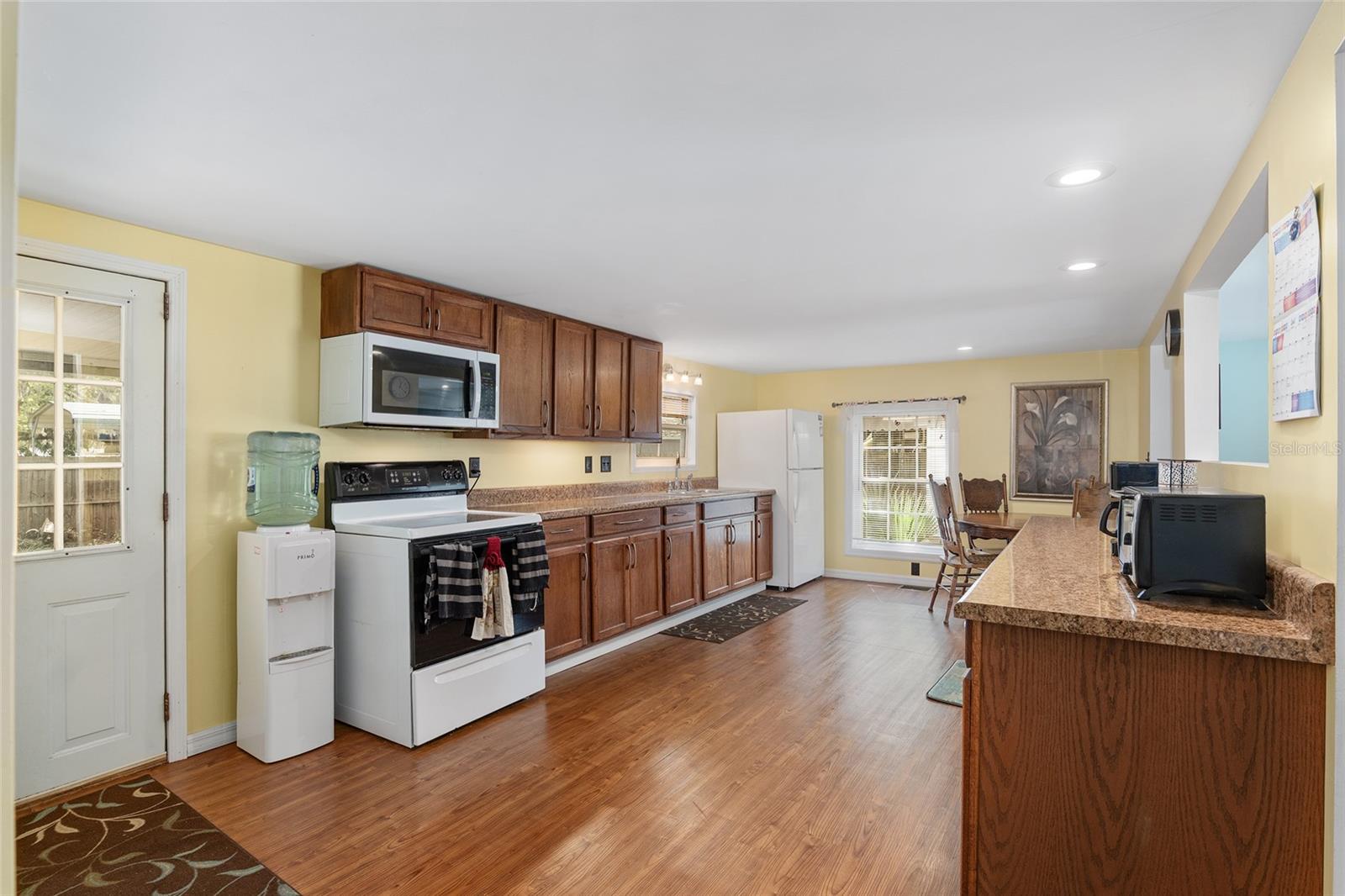 EUREKA HEIGHTS - Residential