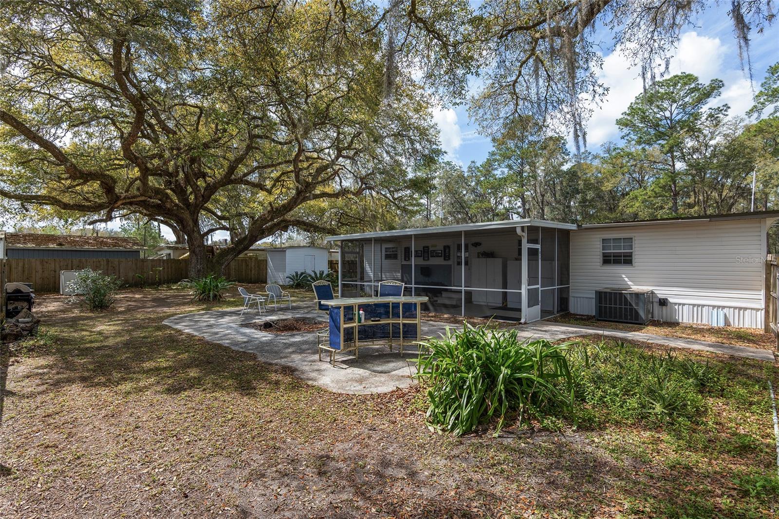 EUREKA HEIGHTS - Residential