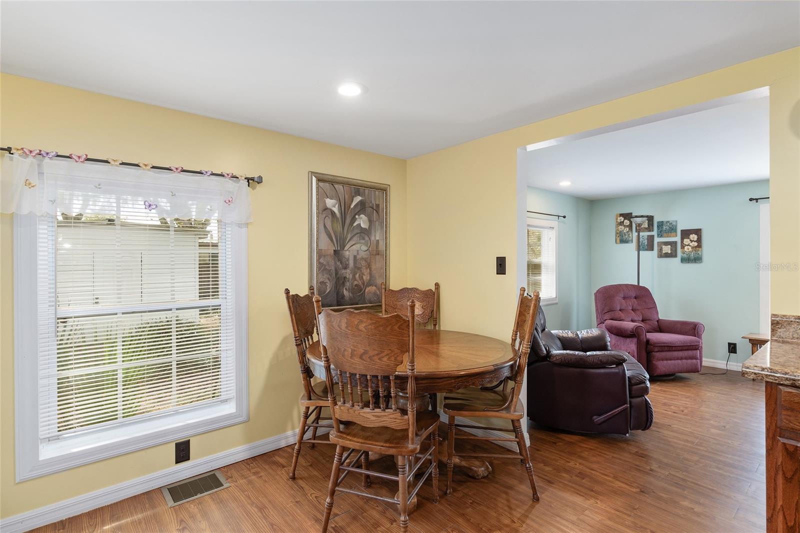 EUREKA HEIGHTS - Residential
