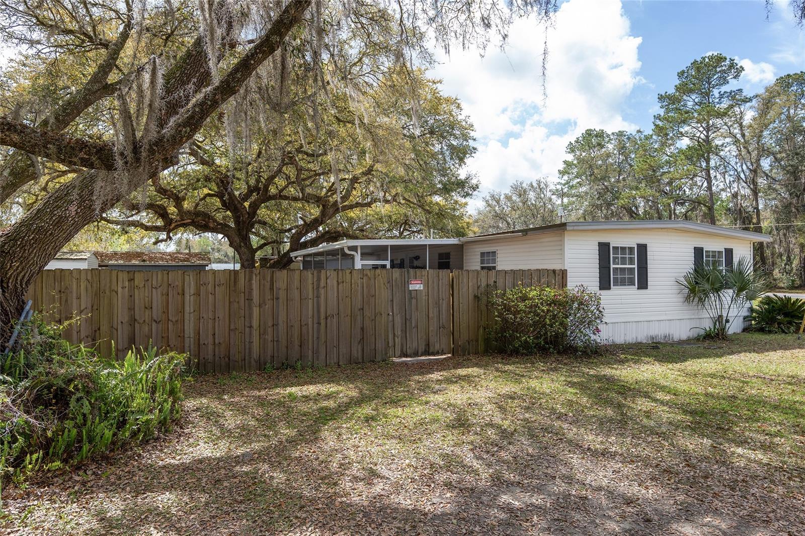 EUREKA HEIGHTS - Residential