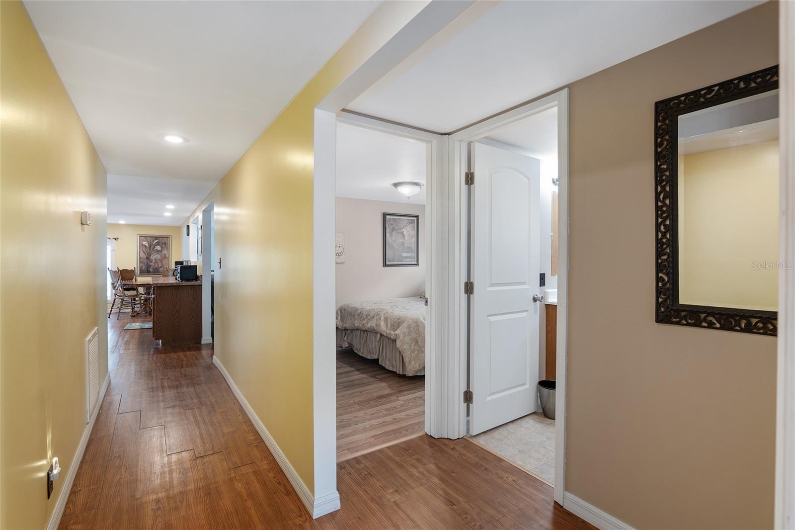 EUREKA HEIGHTS - Residential