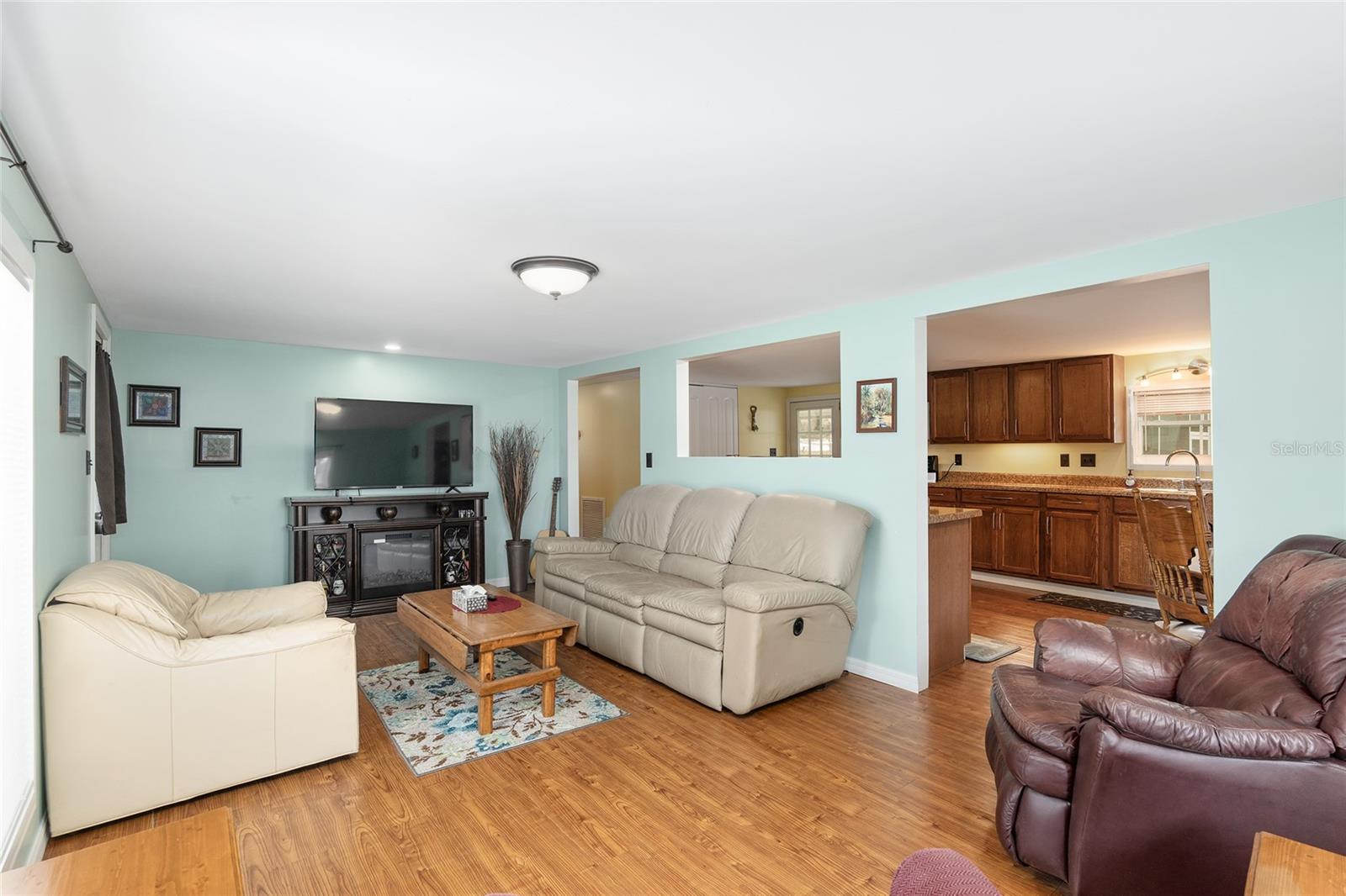 EUREKA HEIGHTS - Residential