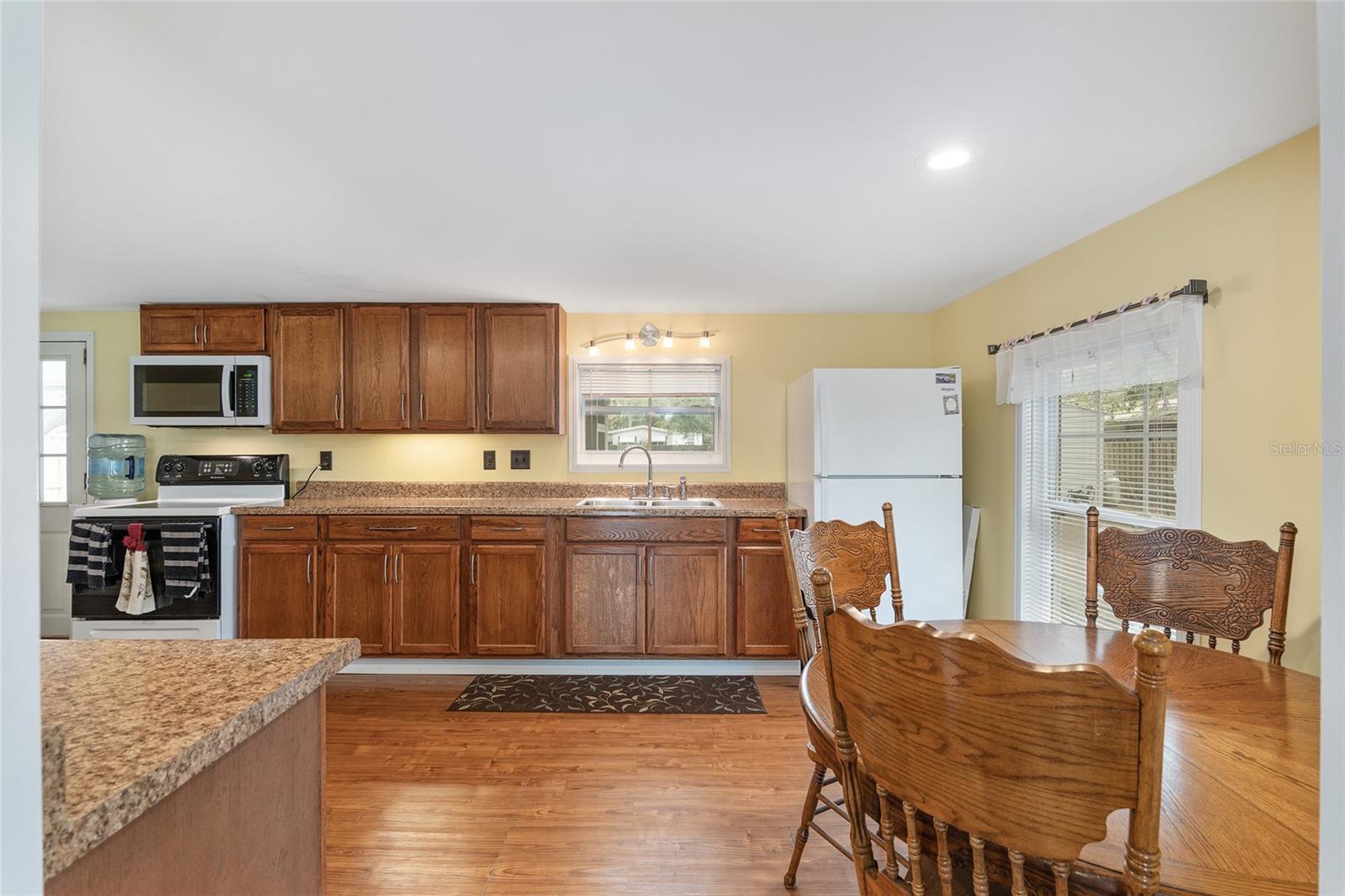 EUREKA HEIGHTS - Residential