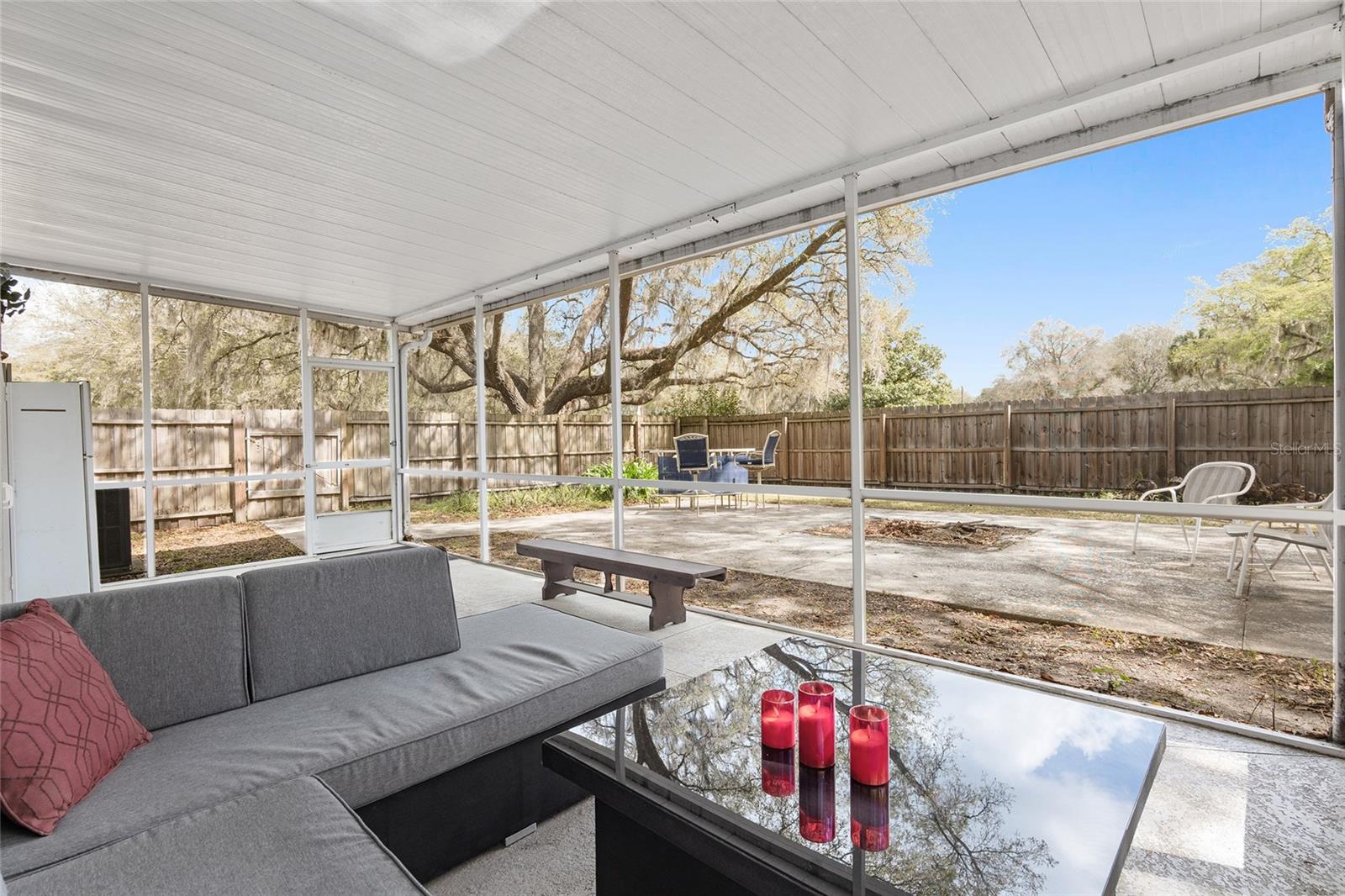 EUREKA HEIGHTS - Residential