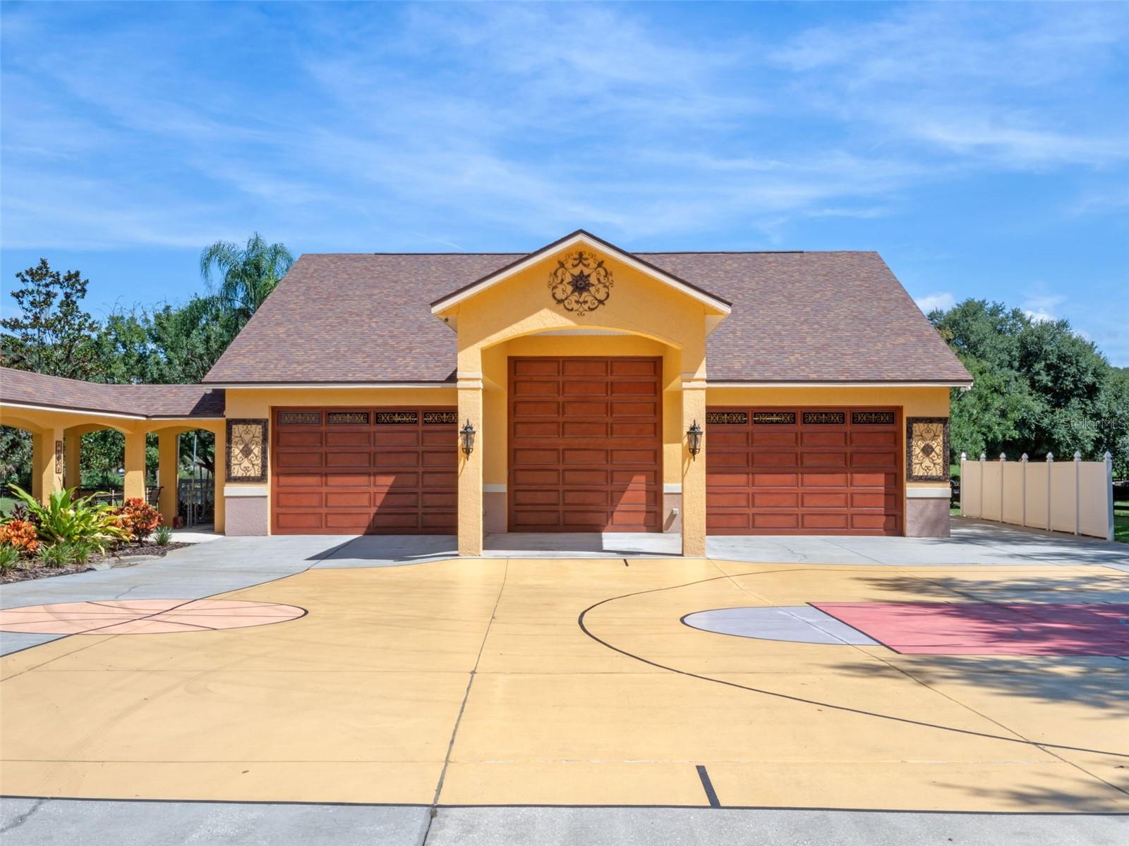 WOLFBRANCH ESTATES - Residential