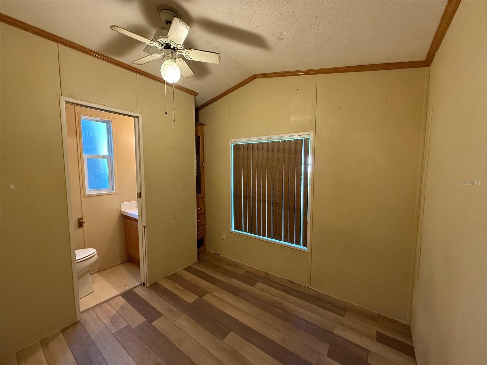 YOGI BEARS JELLYSTONE PARK CONDO 02A - Residential Lease