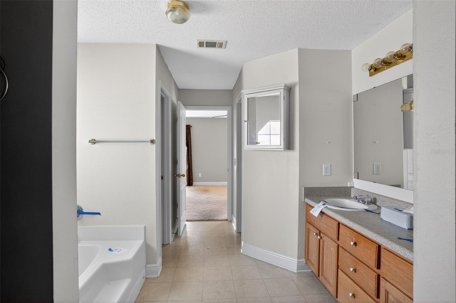 IRONHORSE - Residential