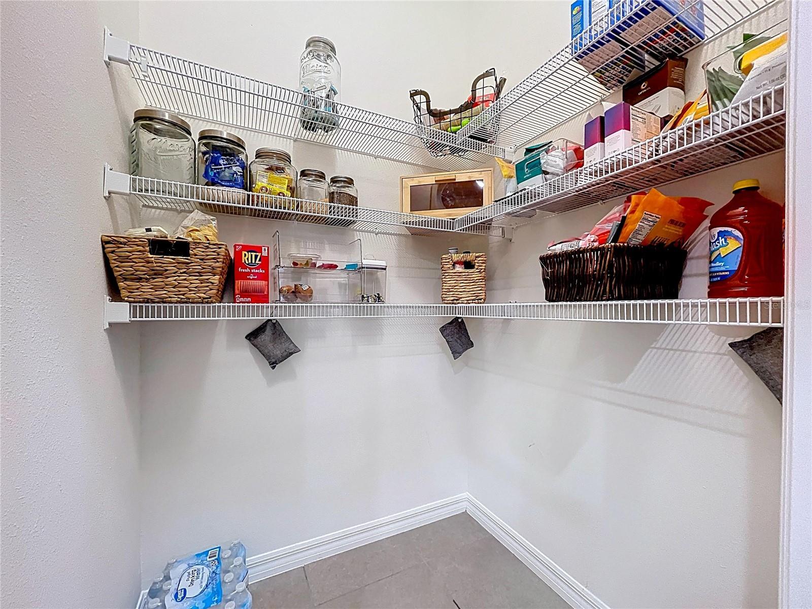 DISTRICT/BLOOMINGDALE - Residential