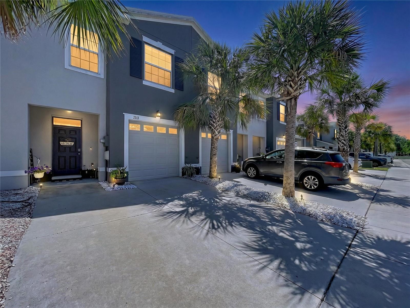 DISTRICT/BLOOMINGDALE - Residential