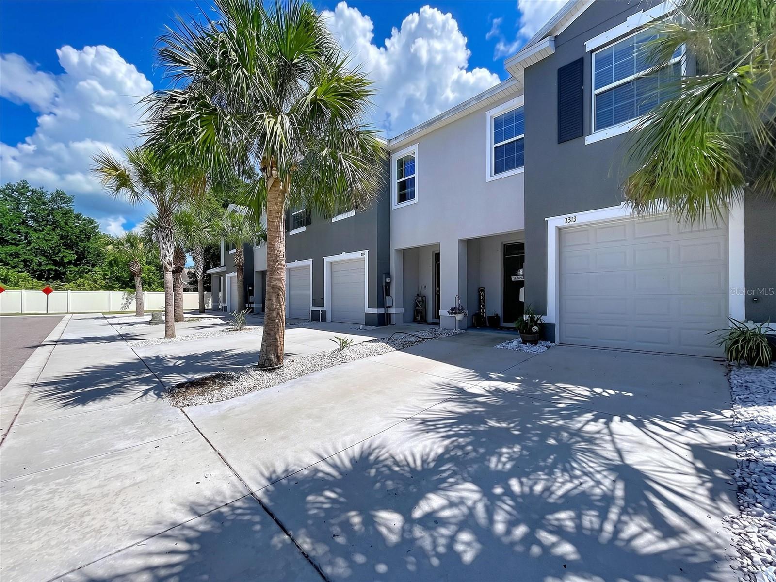 DISTRICT/BLOOMINGDALE - Residential