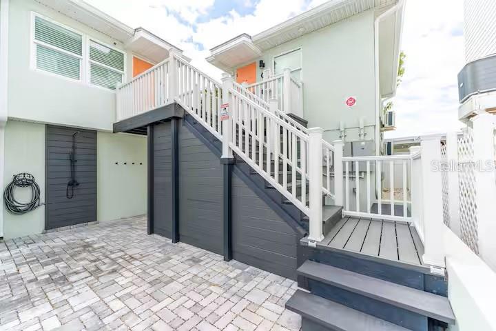 122 CORAL AVENUE