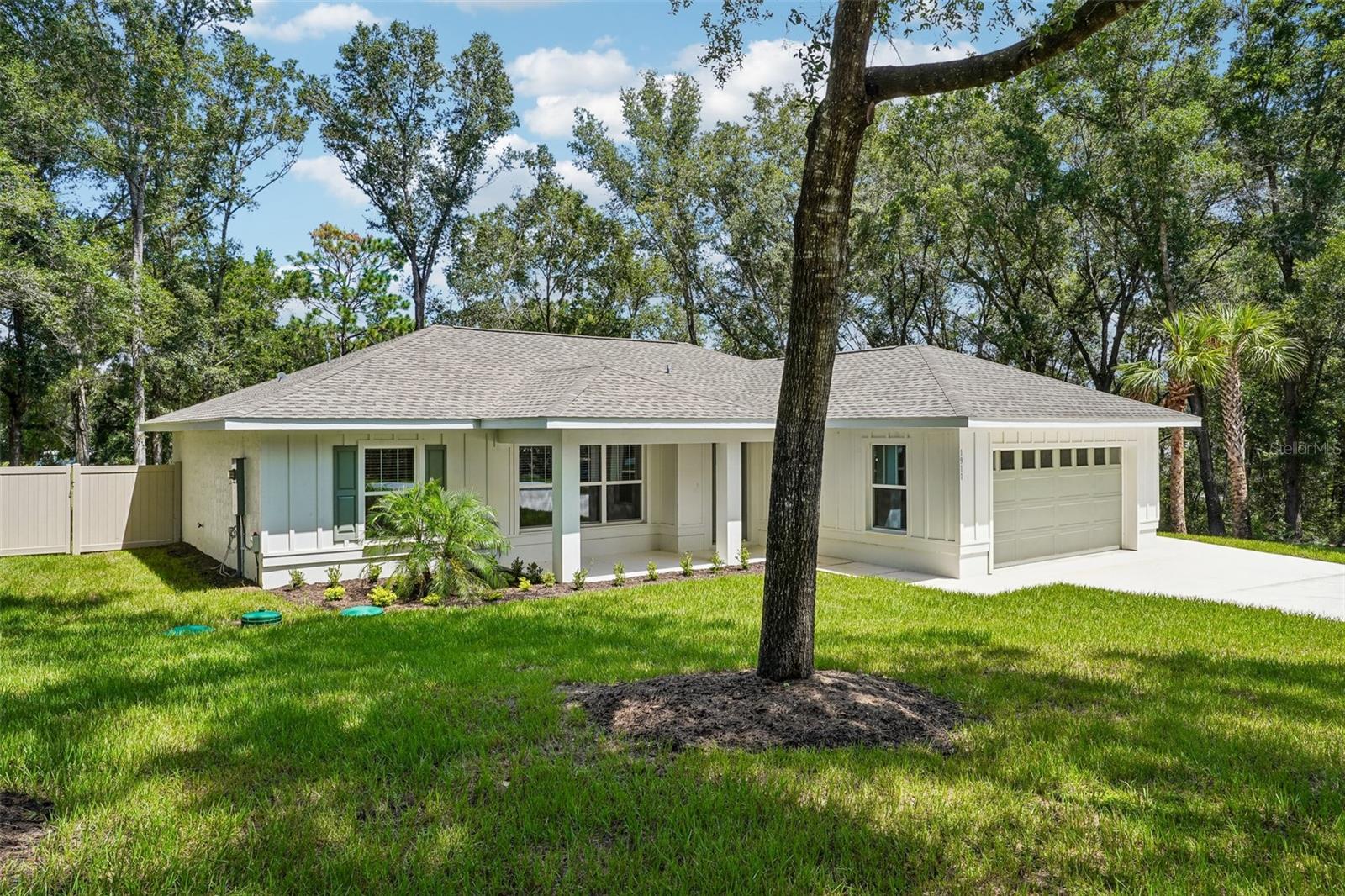 1911 W GOLFCART LANE