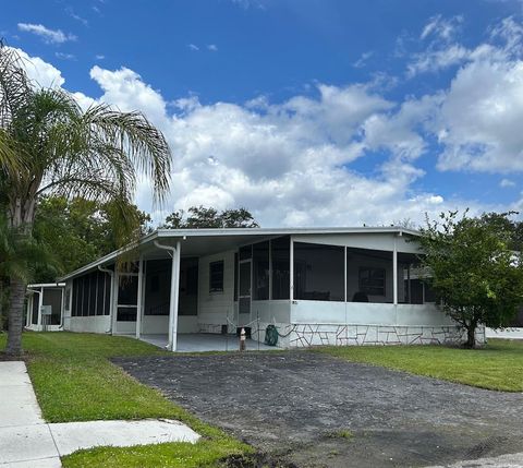 A home in DEBARY