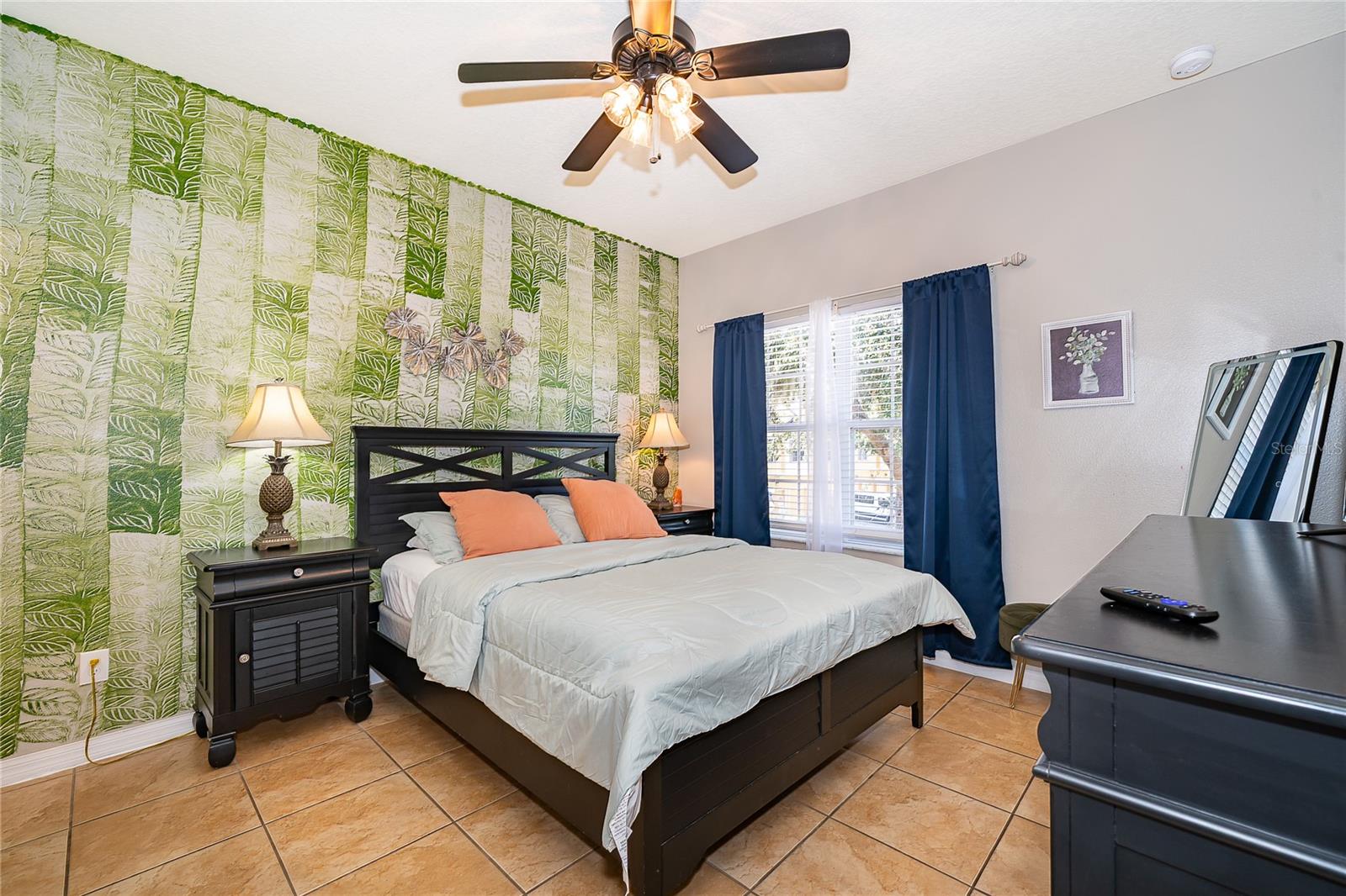 OAKWATER CONDO PH 15-19 - Residential